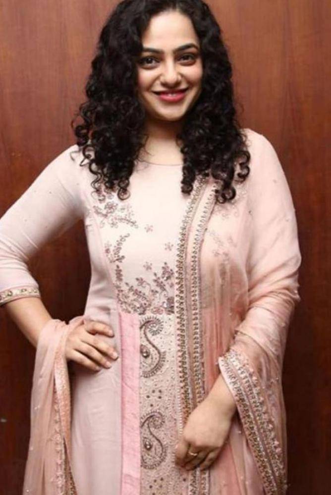 Nithya Menon - Photos Stills Images Nithya Menon - Photos Stills Images