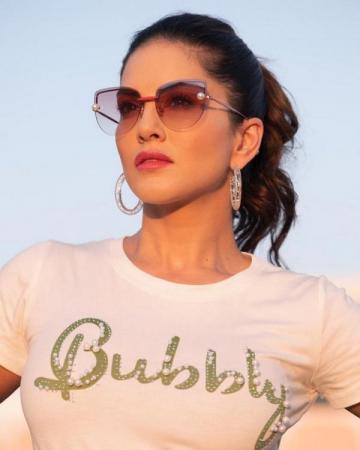 Sunny Leone Sunny Leone