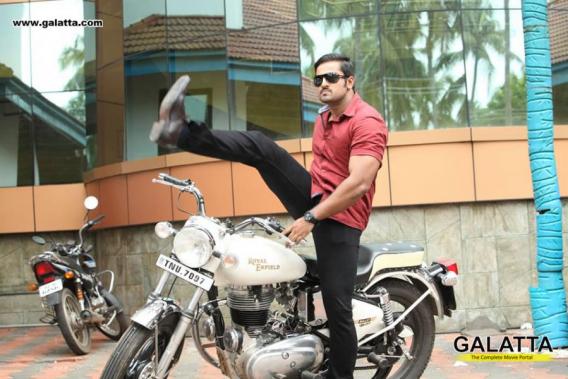 Unni Mukundan - Photos Stills Images Unni Mukundan - Photos Stills Images