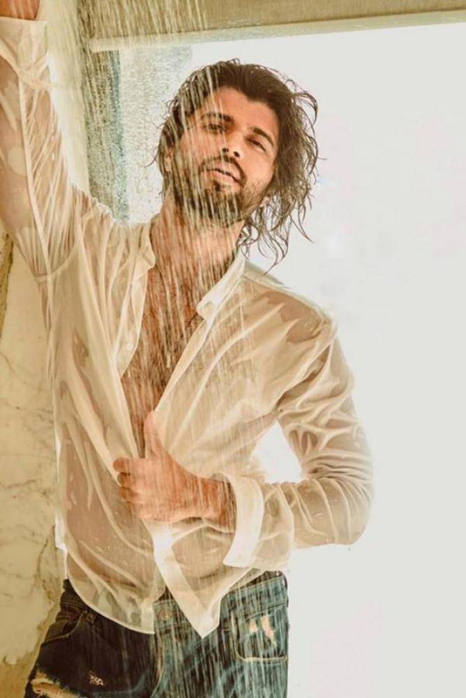 Vijay Devarakonda - Photos Stills Images Vijay Devarakonda - Photos Stills Images