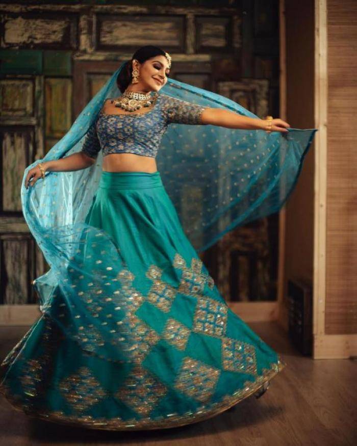 Yashika Aannand - Photos Stills Images Yashika Aannand - Photos Stills Images