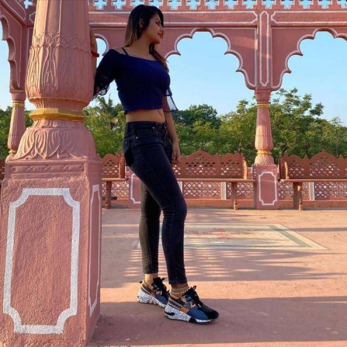 Yashika Aannand - Photos Stills Images Yashika Aannand - Photos Stills Images