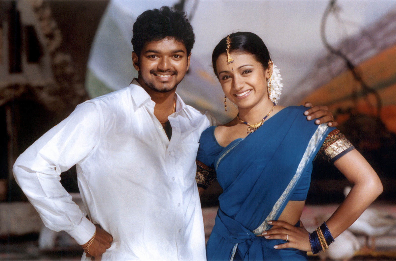 Thalapathy Vijay and Trisha in Ghilli