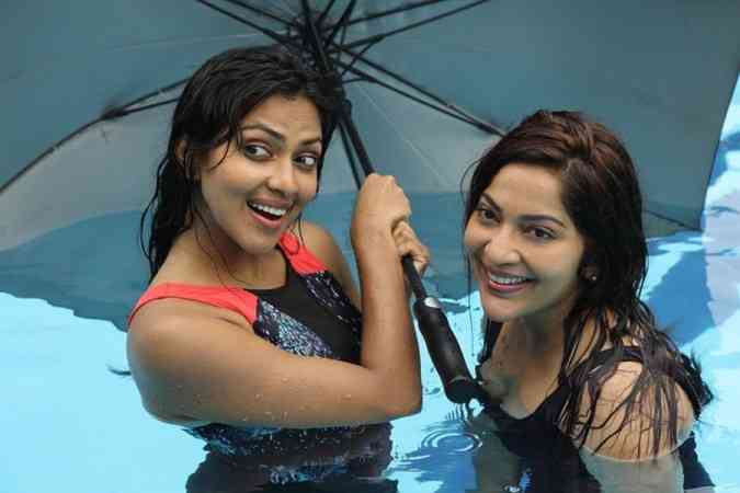 Amala Paul Aadai Release Stopped Show Cancelled