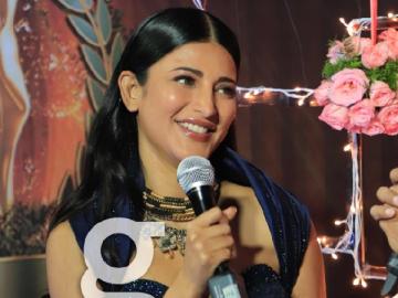 Shruti Haasan and D Imman at Galatta Wonder Women Awards