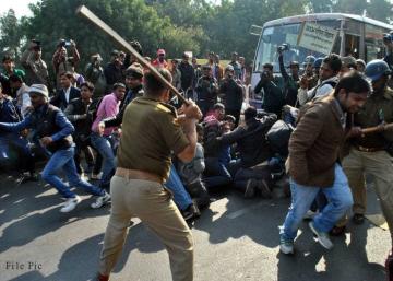 Jamia  protests college students ask for help New Delhi