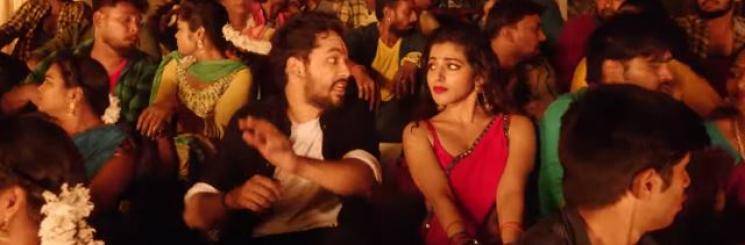 Naan Sirithal Breakup Video Song is Far For Being Sad, Thanks to Hiphop  Tamizha's Energy and Iswarya Menon's Hot Moves! (Watch Video)