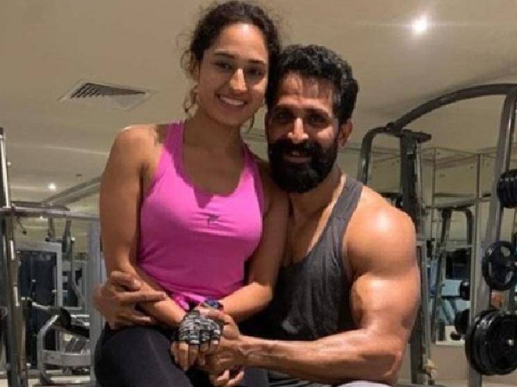 Arya shares John Kokken workout video for Pa Ranjith Arya 30