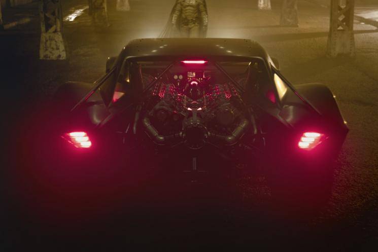 https://d1ydle56j7f53e.cloudfront.net/assets/general-images/1583409655Robert-Pattinson-The-Batman-new-official-Batmobile-images-Matt-Reeves-3.jpg