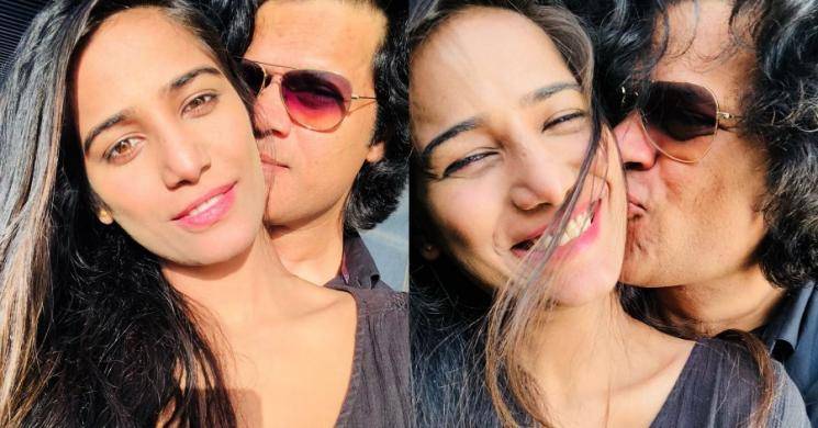 Poonam Pandey corona kiss picture with boyfriend Sam Bombay goes viral