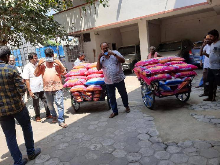 Director Hari Prakashraj donate rice bags to FEFSI employees