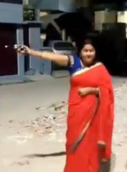Video of BJP leader Manju Tiwari firing 