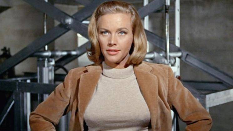 James Bond actress Honor Blackman dies at age 94 Pussy Galore