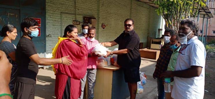 Vishal donates monthly groceries to 1500 members of Nadigar Sangam