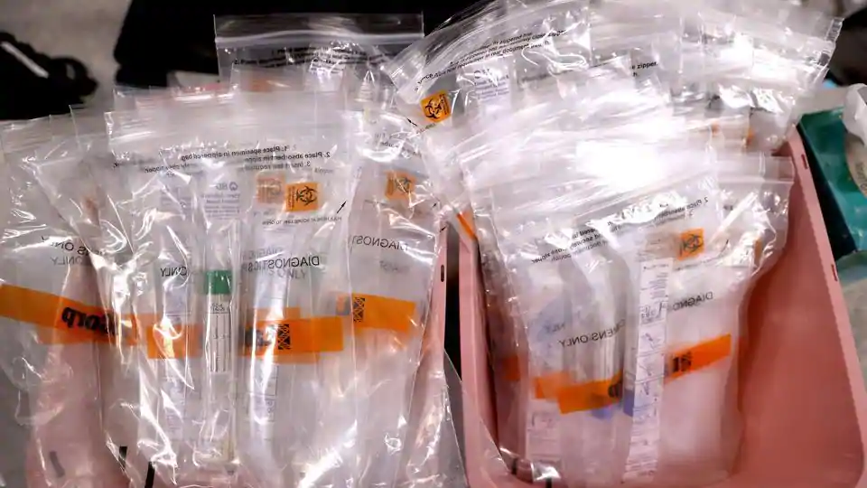 Coronavirus China helps India with 650000 testing kits
