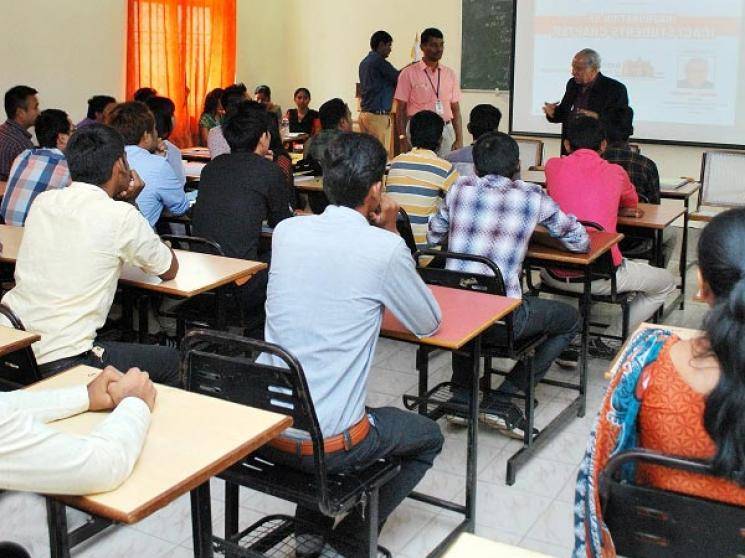 AICTE tells students need not pay fees till COVID issue clears