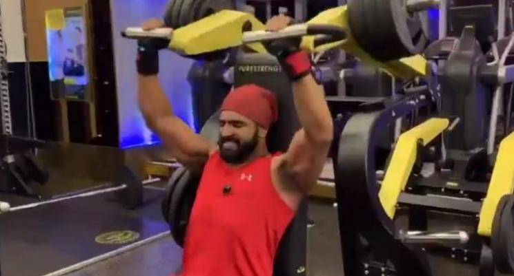Arun Vijay Shares His Gym Workout Video