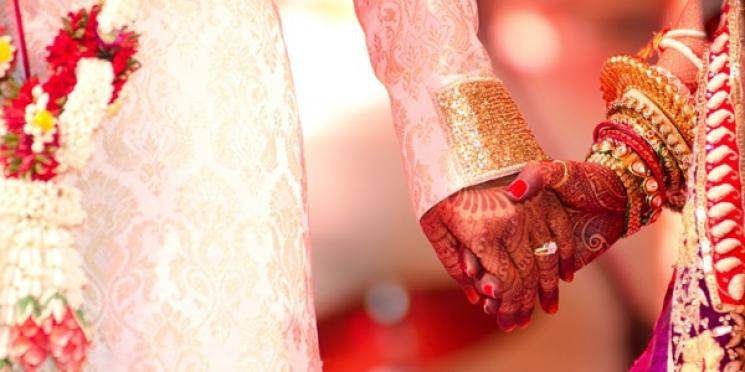 Coronavirus crisis | Couples seek Court protection; Get fined for not wearing masks at wedding