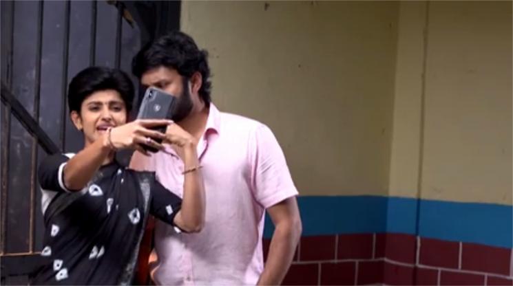 Sathya Takes Selfie With Prabhu Zee Tamil