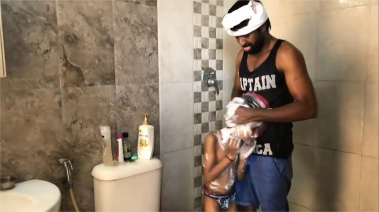Soori Makes His Son Bath Corona Quarantine Time