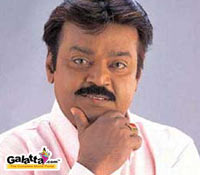 Devayani, Meena spurn Vijaykanth's offer Devayani, Meena spurn Vijaykanth's offer