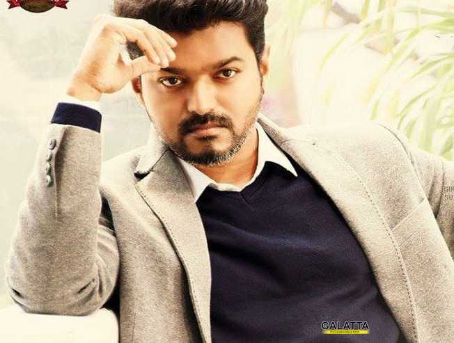 ஆட்டோ ஓட்டுனர்களுக்கு விருந்தளித்த தளபதி விஜய் ! ஆட்டோ ஓட்டுனர்களுக்கு விருந்தளித்த தளபதி விஜய் !