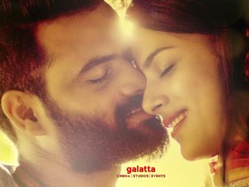 Ninne Video Song 2 Hours Love Krithi Garg - Tamil Movie Cinema News