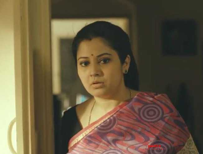ரொம்ப கஷ்டத்துல இருக்கேன் விஜய் பட நடிகையின் உருக்கமான பதிவு ! - Tamil Movie Cinema News ரொம்ப கஷ்டத்துல இருக்கேன் விஜய் பட நடிகையின் உருக்கமான பதிவு ! - Tamil Movie Cinema News
