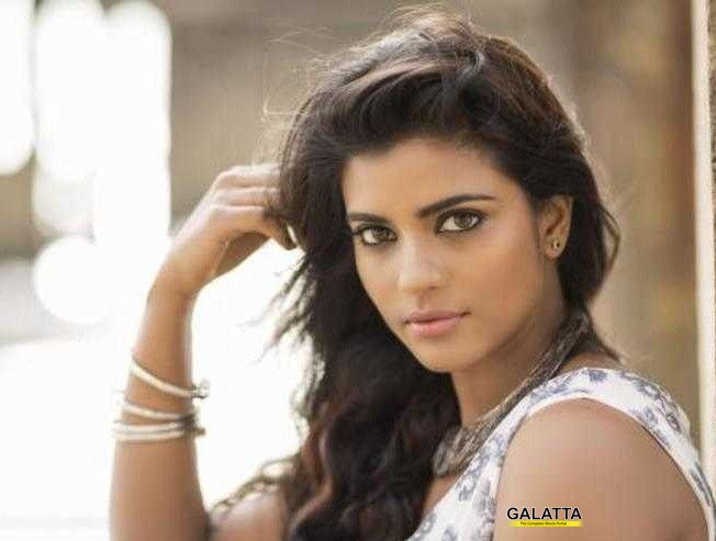 இணையத்தில் வைரலாகும் ஐஸ்வர்யாவின் வீடியோ ! - Movie Cinema News இணையத்தில் வைரலாகும் ஐஸ்வர்யாவின் வீடியோ ! - Movie Cinema News