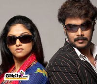 The return of Nadhiya! The return of Nadhiya!