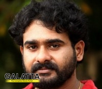 Director Bharathan to remake Mollywooda's Cocktail Director Bharathan to remake Mollywooda's Cocktail