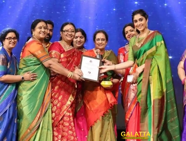 Regina Cassandra Receives Best Actress Award Regina Cassandra Receives Best Actress Award