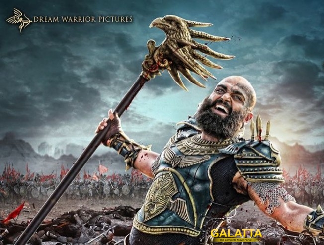 Karthi's Kaashmora first look is stunning Karthi's Kaashmora first look is stunning