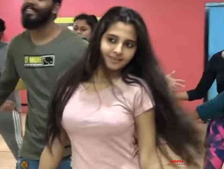 Nuvaitavra Pressure Cooker Preethi Asrani Dance Practice - Telugu Movie Cinema News