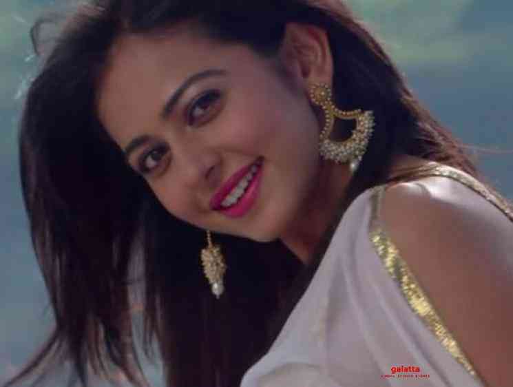 Rakul Preet Singh Sau Galtiyan Shimla Mirch Rajkummar Rao - Tamil Movie Cinema News