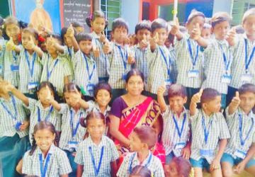 “மழலைச் செல்வங்களே எனக்கான விருதுகள்!” - நெகிழும் ஆசிரியர் மார்கிரேட் special article - Tamil Movie Cinema News “மழலைச் செல்வங்களே எனக்கான விருதுகள்!” - நெகிழும் ஆசிரியர் மார்கிரேட் special article - Tamil Movie Cinema News