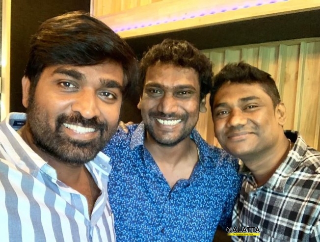 சித்தர் பாடல் பாடும் விஜய் சேதுபதி ! சித்தர் பாடல் பாடும் விஜய் சேதுபதி !