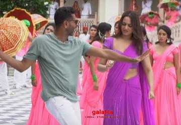 தபங் 3 படத்தின் பாடல் உருவான விதம் ! வீடியோ உள்ளே - Tamil Movie Cinema News தபங் 3 படத்தின் பாடல் உருவான விதம் ! வீடியோ உள்ளே - Tamil Movie Cinema News