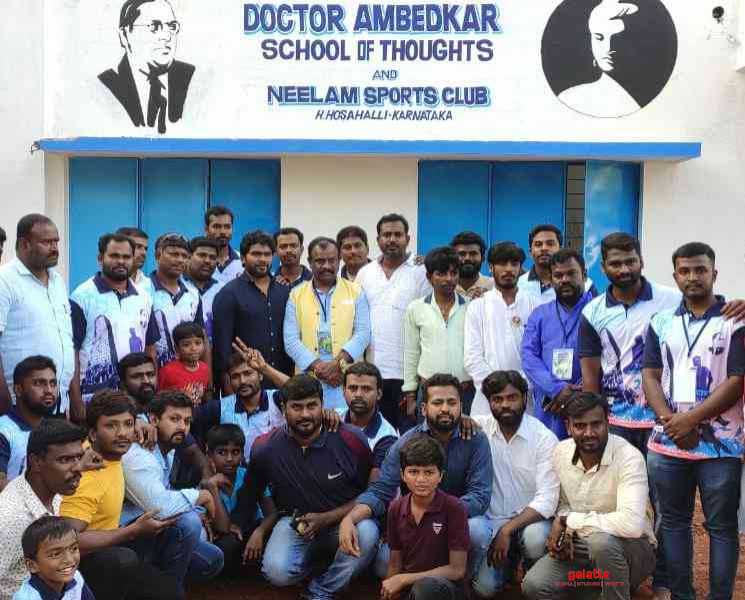 புதுவிதமாக புத்தாண்டை கொண்டாடிய பா.இரஞ்சித் ! - Tamil Movie Cinema News புதுவிதமாக புத்தாண்டை கொண்டாடிய பா.இரஞ்சித் ! - Tamil Movie Cinema News