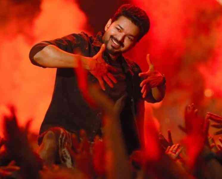 வெறித்தனம் பாடலுக்கு காரிலேயே மூவ்மண்ட் போடும் மாஸ்டர் நடிகை ! - Tamil Movie Cinema News வெறித்தனம் பாடலுக்கு காரிலேயே மூவ்மண்ட் போடும் மாஸ்டர் நடிகை ! - Tamil Movie Cinema News