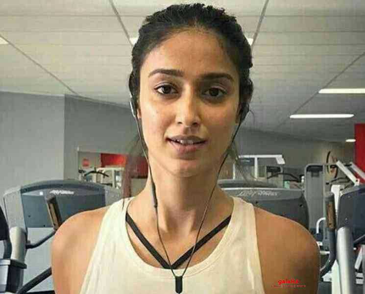 இணையத்தில் வைரலாகும் இலியானாவின் ஒர்க்கவுட் ! - Tamil Movie Cinema News இணையத்தில் வைரலாகும் இலியானாவின் ஒர்க்கவுட் ! - Tamil Movie Cinema News