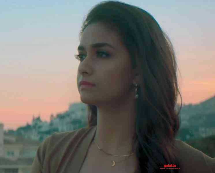 கீர்த்தி சுரேஷின் மிஸ் இந்தியா ஷூட்டிங் குறித்த சிறப்பு தகவல் ! - Tamil Movie Cinema News கீர்த்தி சுரேஷின் மிஸ் இந்தியா ஷூட்டிங் குறித்த சிறப்பு தகவல் ! - Tamil Movie Cinema News