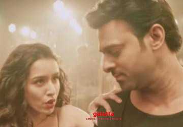 சாஹோ படத்தின் பார்ட்டி பாடல் வீடியோ இதோ ! - Tamil Movie Cinema News சாஹோ படத்தின் பார்ட்டி பாடல் வீடியோ இதோ ! - Tamil Movie Cinema News