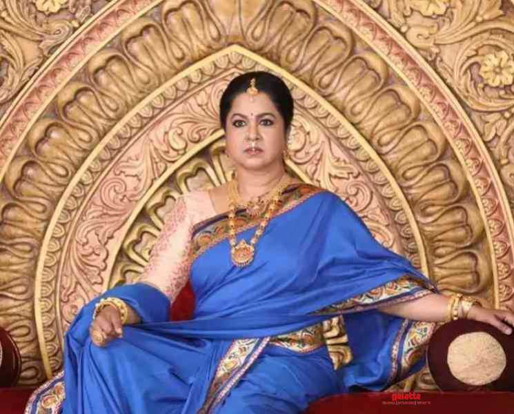 சின்னத்திரை ஷூட்டிங் தொடங்குகிறதா...? ராதிகா விளக்கம் - Tamil Movie Cinema News சின்னத்திரை ஷூட்டிங் தொடங்குகிறதா...? ராதிகா விளக்கம் - Tamil Movie Cinema News