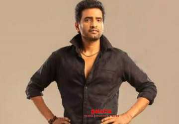 டிக்கிலோனா படத்தின் ஷூட்டிங் குறித்த தகவல் ! - Tamil Movie Cinema News டிக்கிலோனா படத்தின் ஷூட்டிங் குறித்த தகவல் ! - Tamil Movie Cinema News