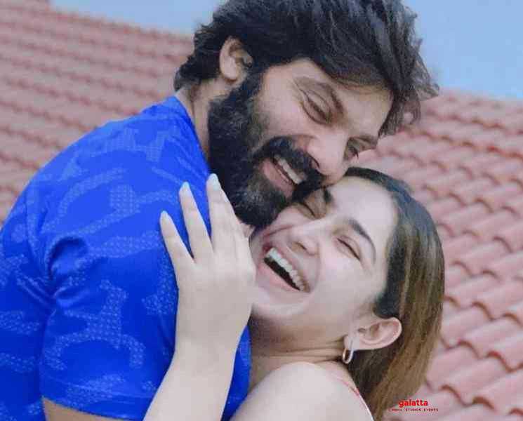 கர்பமாக உள்ளாரா சயீஷா ? சயீஷா தாயாரின் பதில் இதோ - Tamil Movie Cinema News கர்பமாக உள்ளாரா சயீஷா ? சயீஷா தாயாரின் பதில் இதோ - Tamil Movie Cinema News