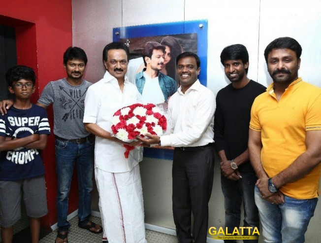 A Father-Son Moment with Ippadai Vellum Special Show A Father-Son Moment with Ippadai Vellum Special Show