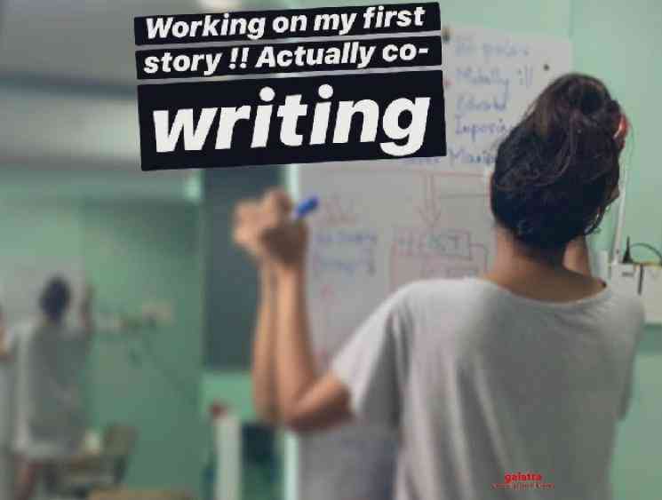 Thuppakki fame actress Akshara Gowda turns script writer - Tamil Movie Cinema News Thuppakki fame actress Akshara Gowda turns script writer - Tamil Movie Cinema News