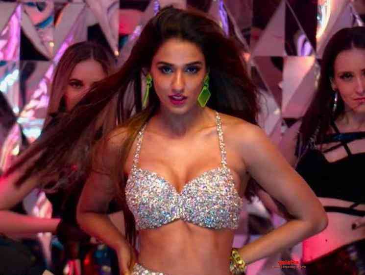 Hui Malang Video Song Aditya Roy Kapoor Disha Patani Anil Kapoor - Telugu Movie Cinema News