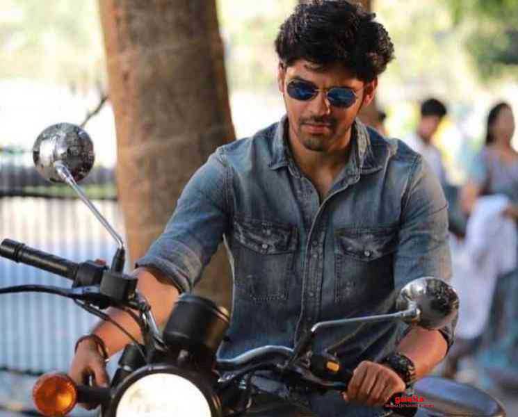 ஆதித்யா வர்மா படத்தின் காட்சிகளை பகிர்ந்த துருவ் விக்ரம் ! - Tamil Movie Cinema News ஆதித்யா வர்மா படத்தின் காட்சிகளை பகிர்ந்த துருவ் விக்ரம் ! - Tamil Movie Cinema News